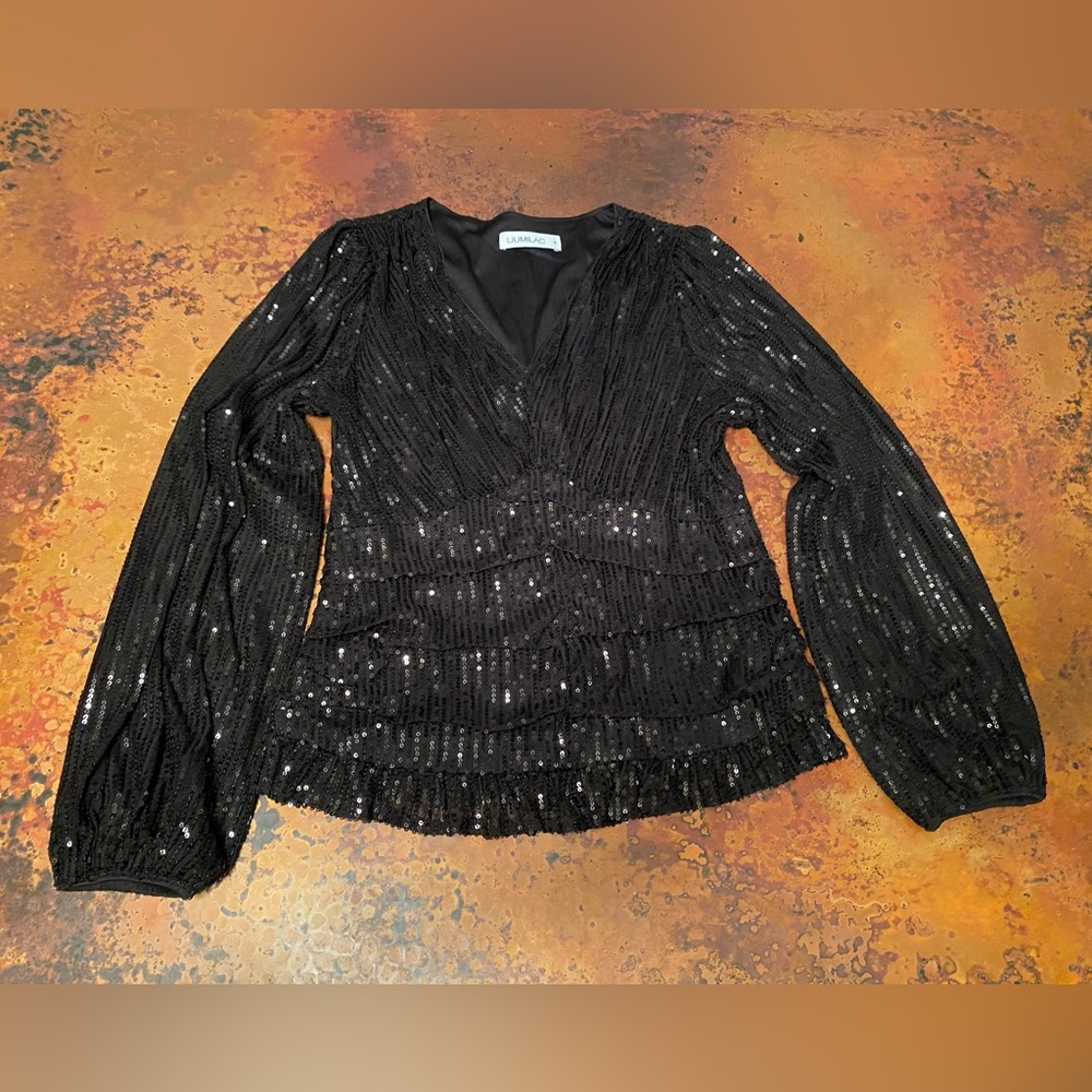 Liumilac Sequins Black Blouse 😍 size M